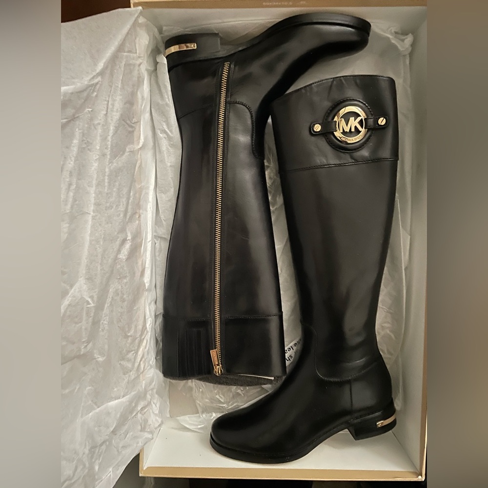 Michael Kors Stockard Flat Riding Boot 6.5 - BRAND NEW